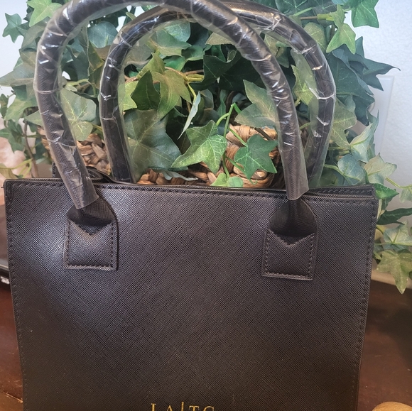 LATC FRENDLI - Small Tote with strap NWT - Picture 2 of 7